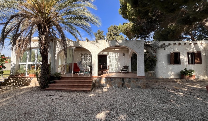 Resale - Villa -
Cabo Roig - Costa Blanca