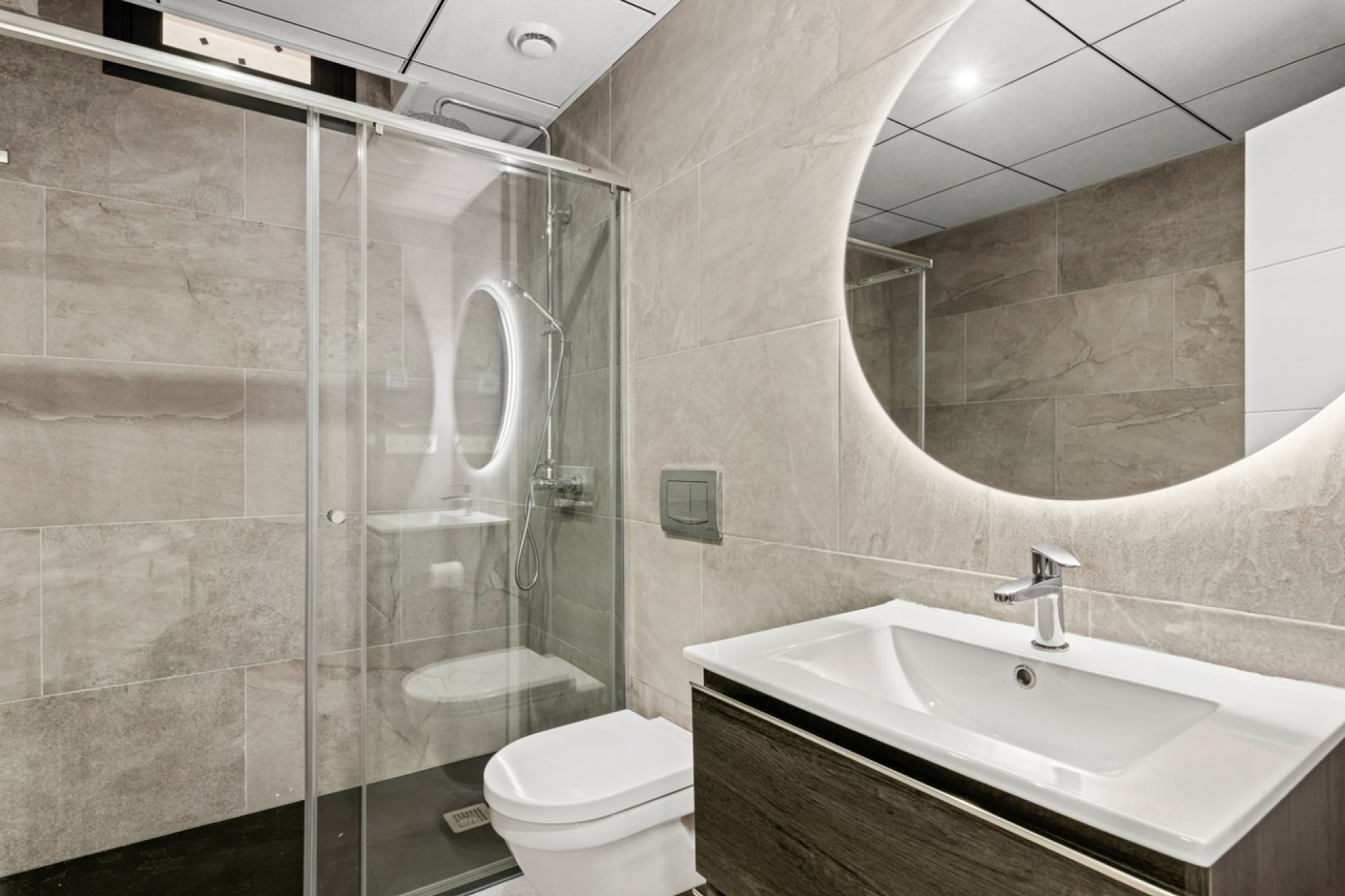 Resale - Villa -
Cabo Roig - Costa Blanca