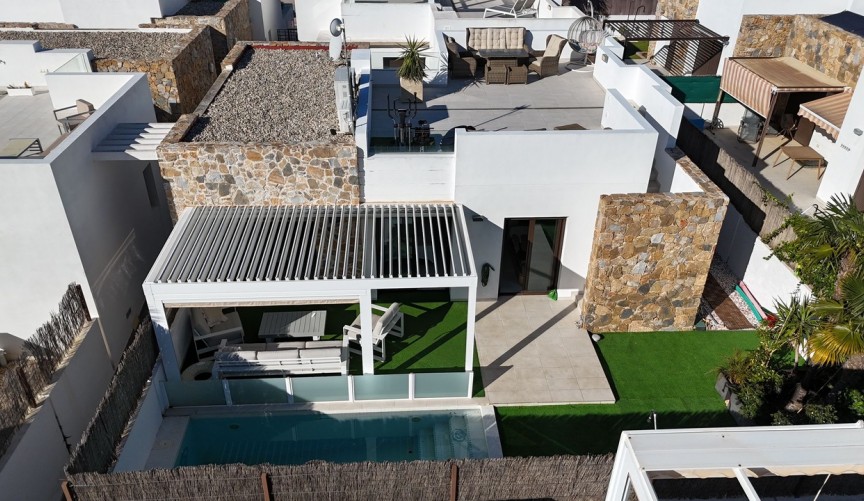 Resale - Villa -
Cabo Roig - Costa Blanca