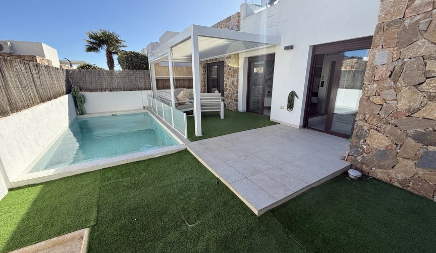 Resale - Villa -
Cabo Roig - Costa Blanca