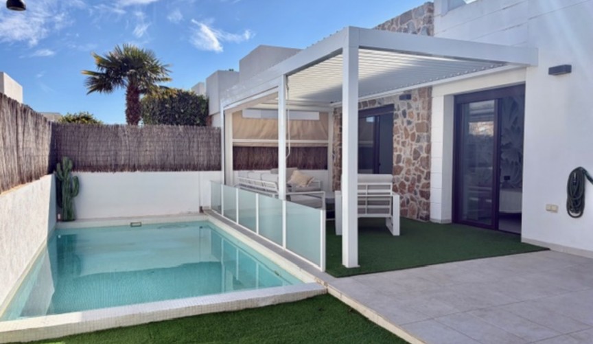 Resale - Villa -
Cabo Roig - Costa Blanca
