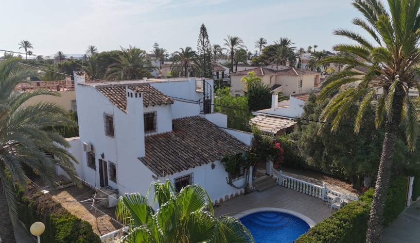 Resale - Villa -
Cabo Roig - Costa Blanca