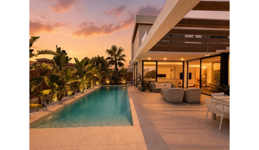 Resale - Villa -
Cabo Roig - Costa Blanca