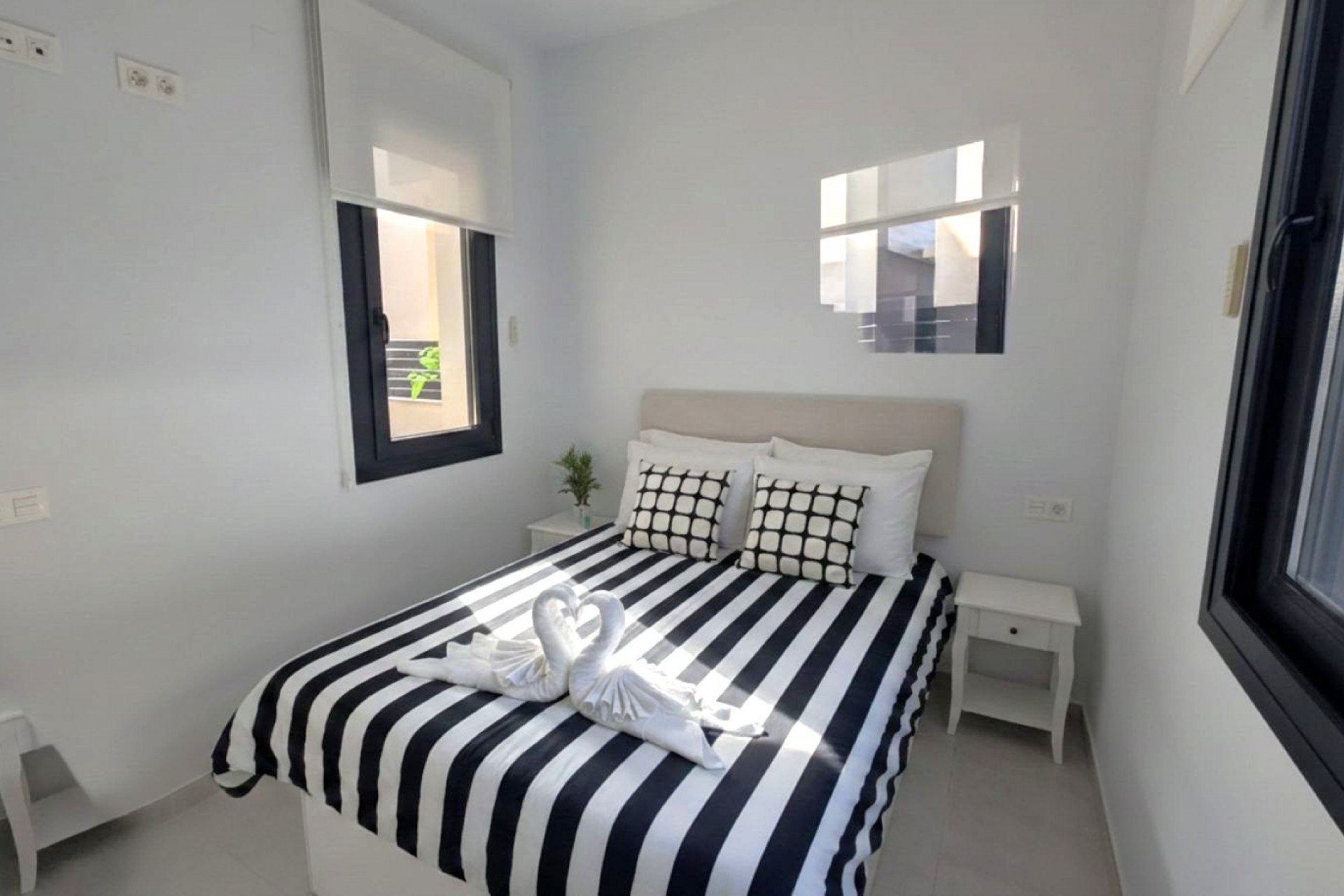 Resale - Villa -
Cabo Roig - Costa Blanca