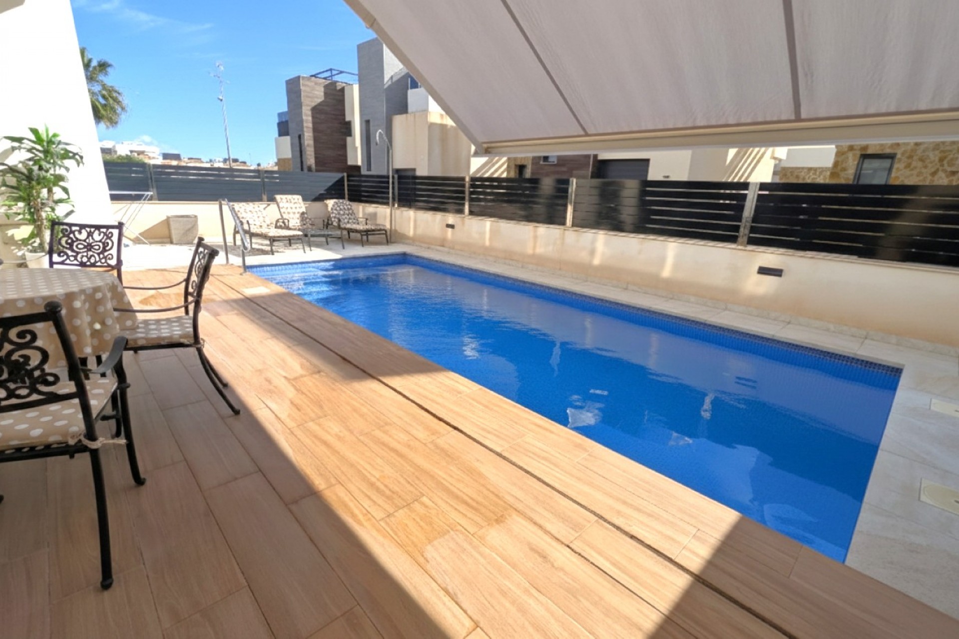Resale - Villa -
Cabo Roig - Costa Blanca