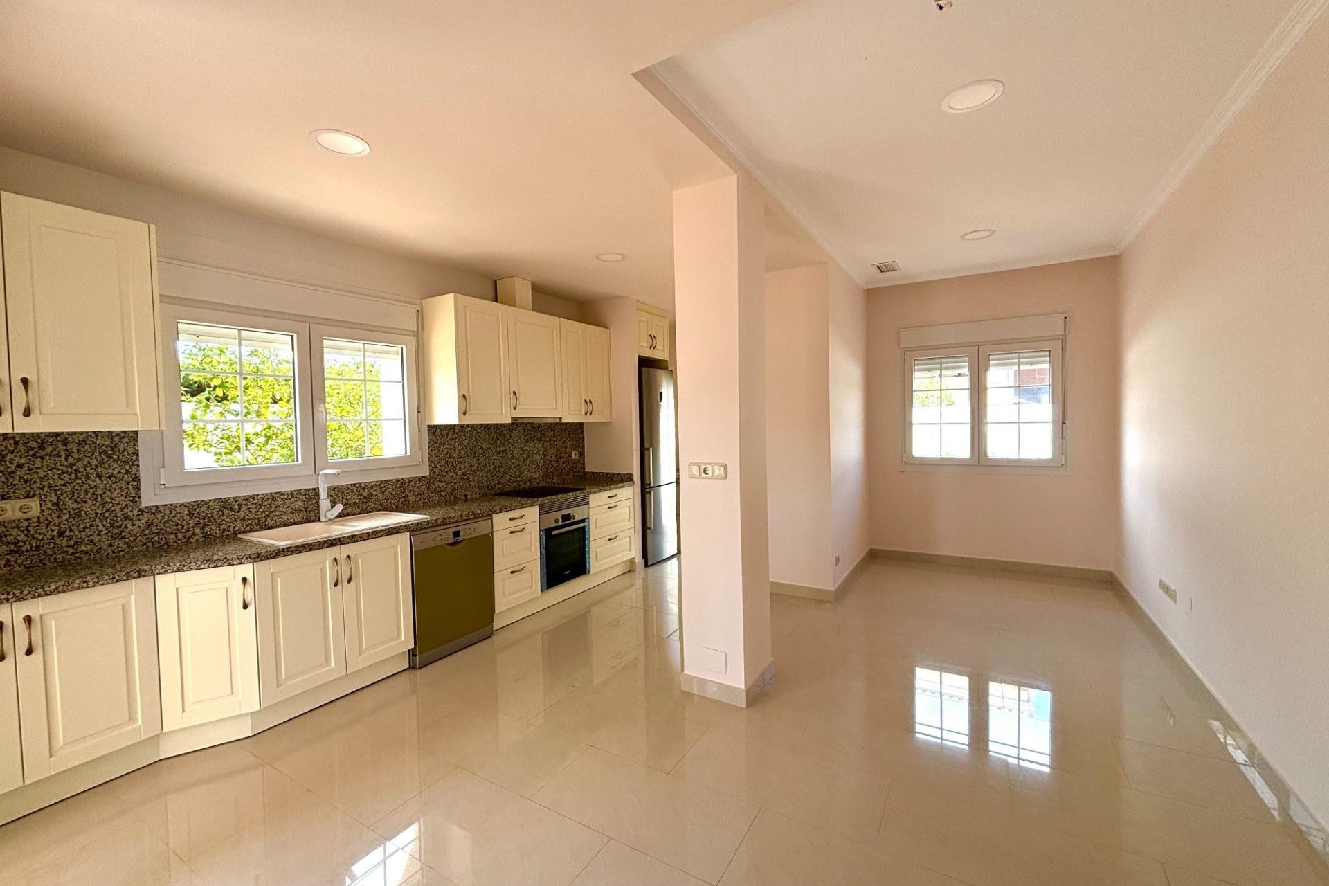 Resale - Villa -
Cabo Roig - Costa Blanca