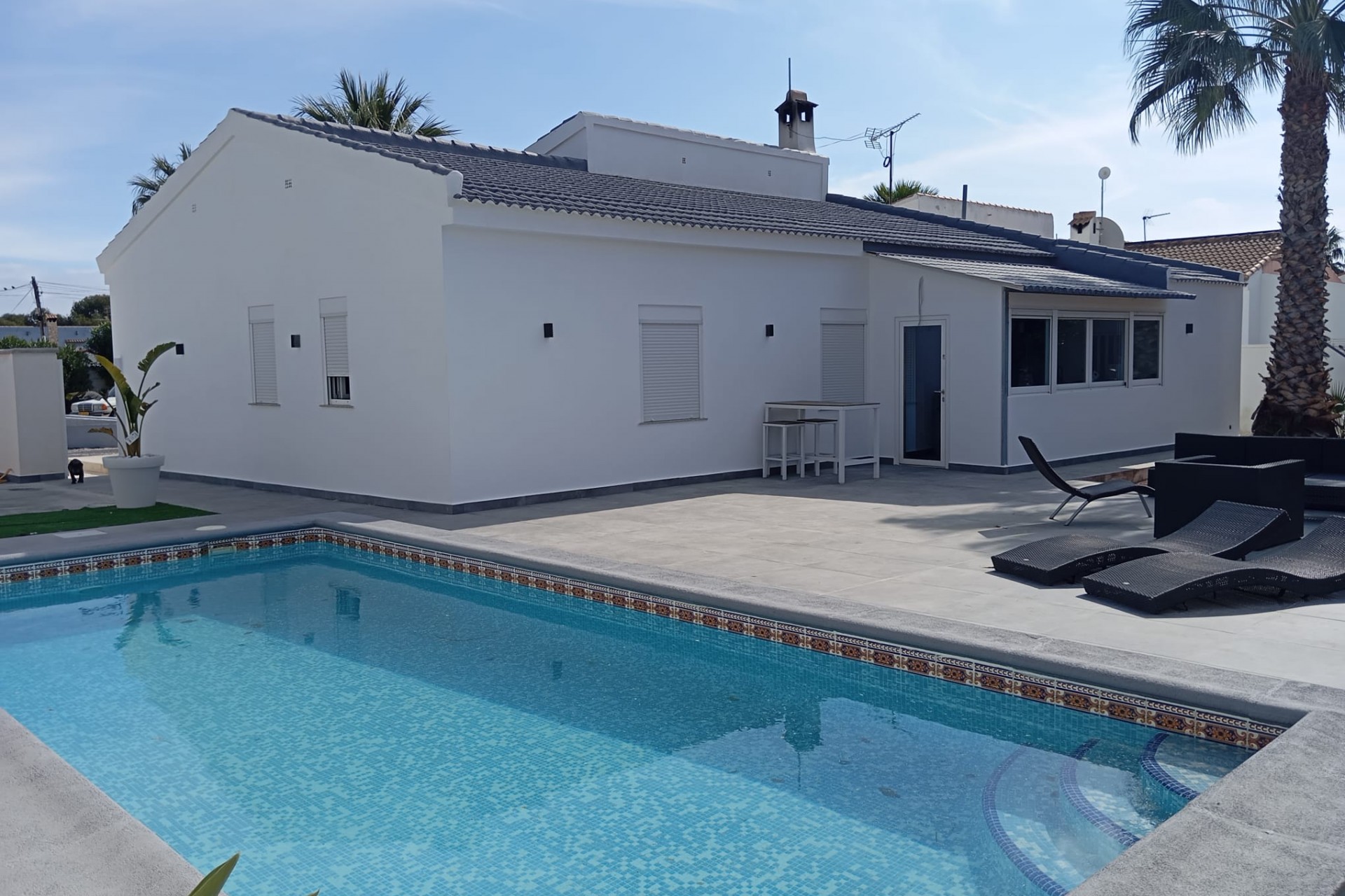 Resale - Villa -
Cabo Roig - Costa Blanca