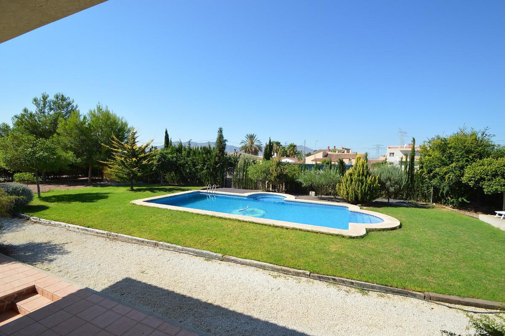 Resale - Villa -
Callosa de Segura - Callosilla