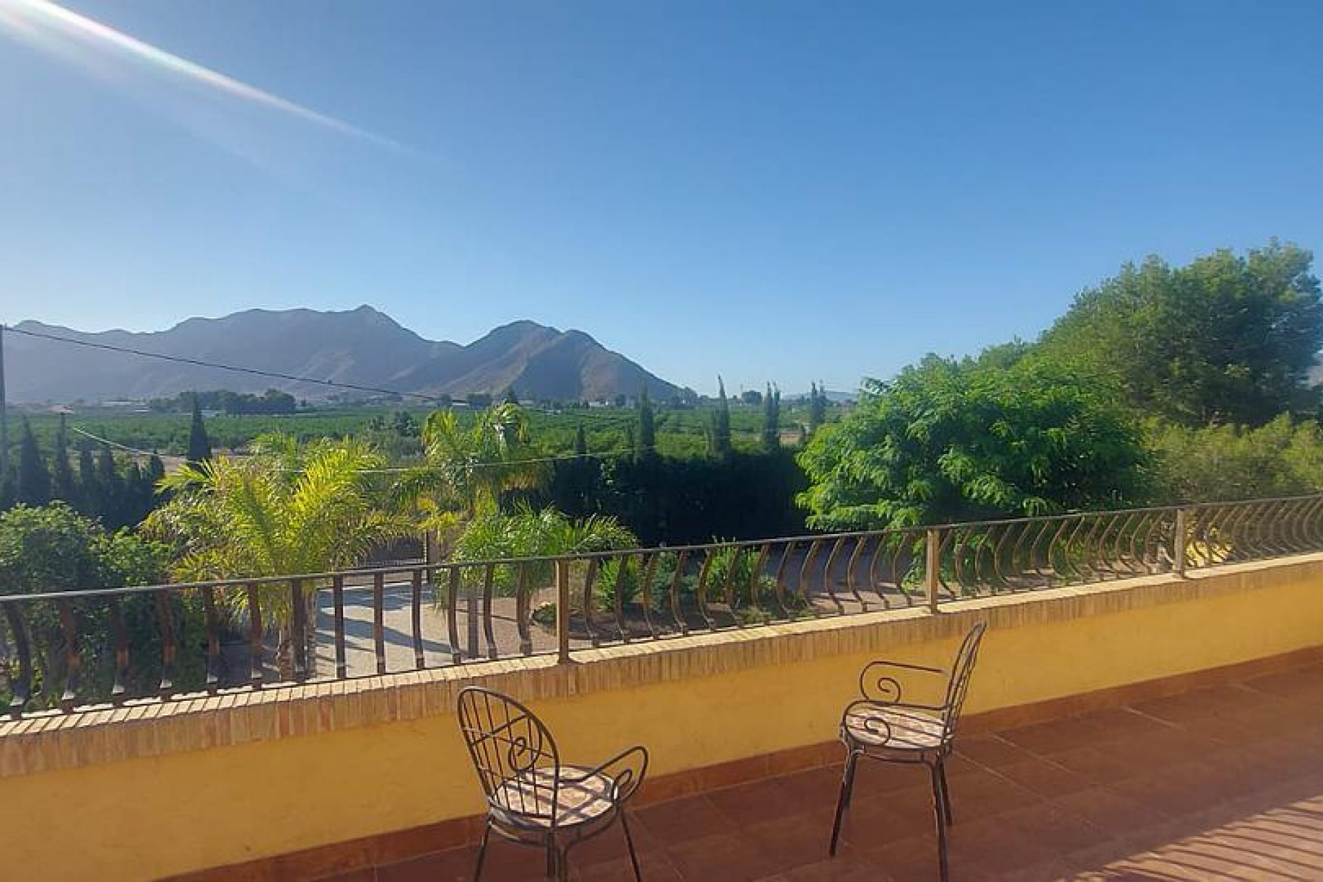 Resale - Villa -
Callosa de Segura - Callosilla