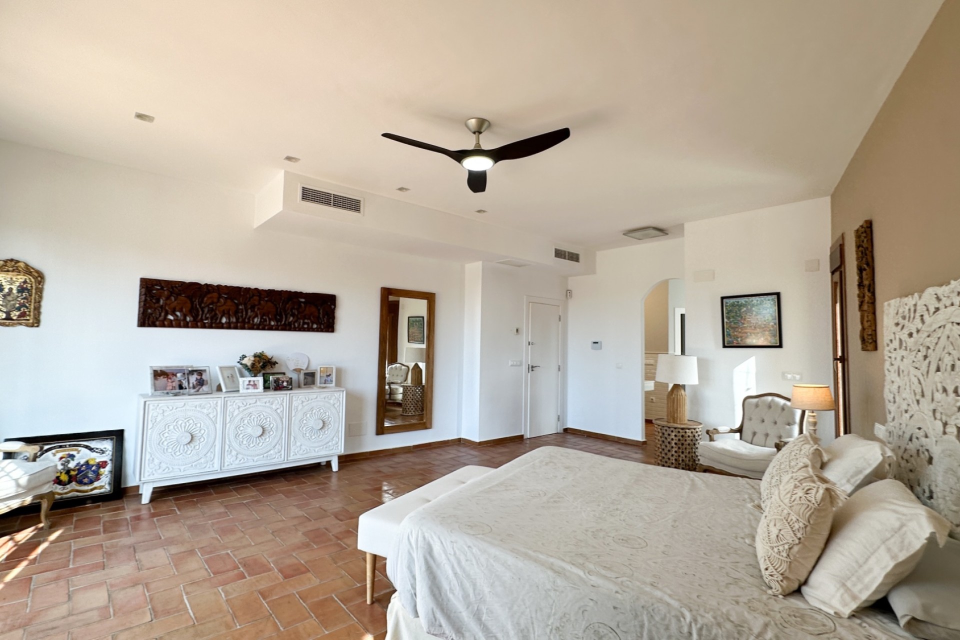 Resale - Villa -
Campoamor - Costa Blanca