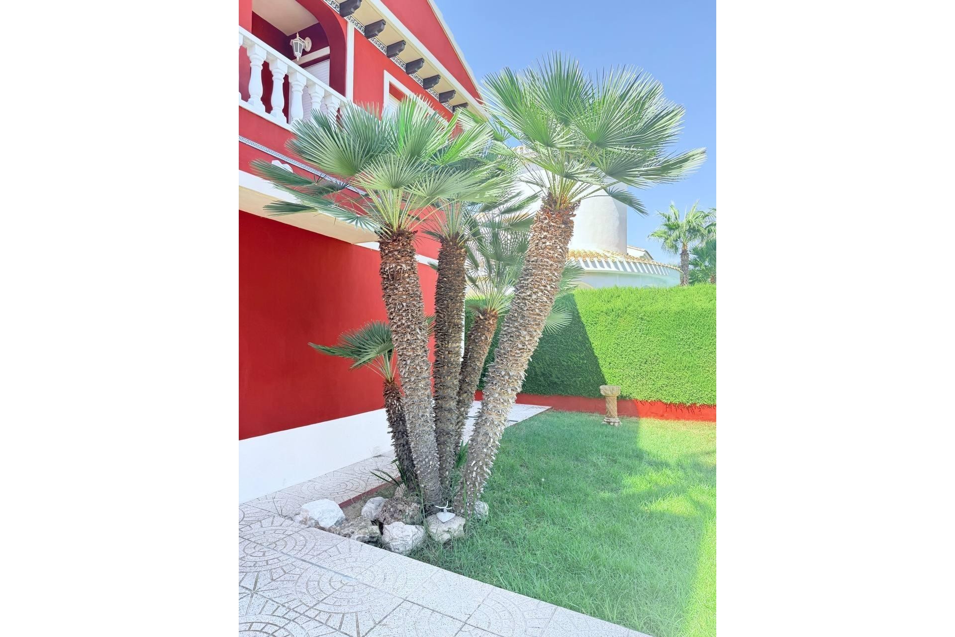 Resale - Villa -
Campoamor