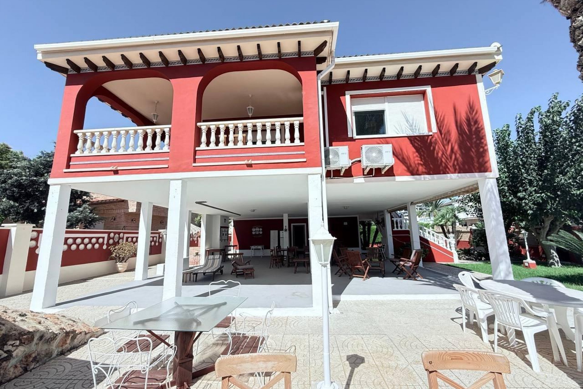 Resale - Villa -
Campoamor