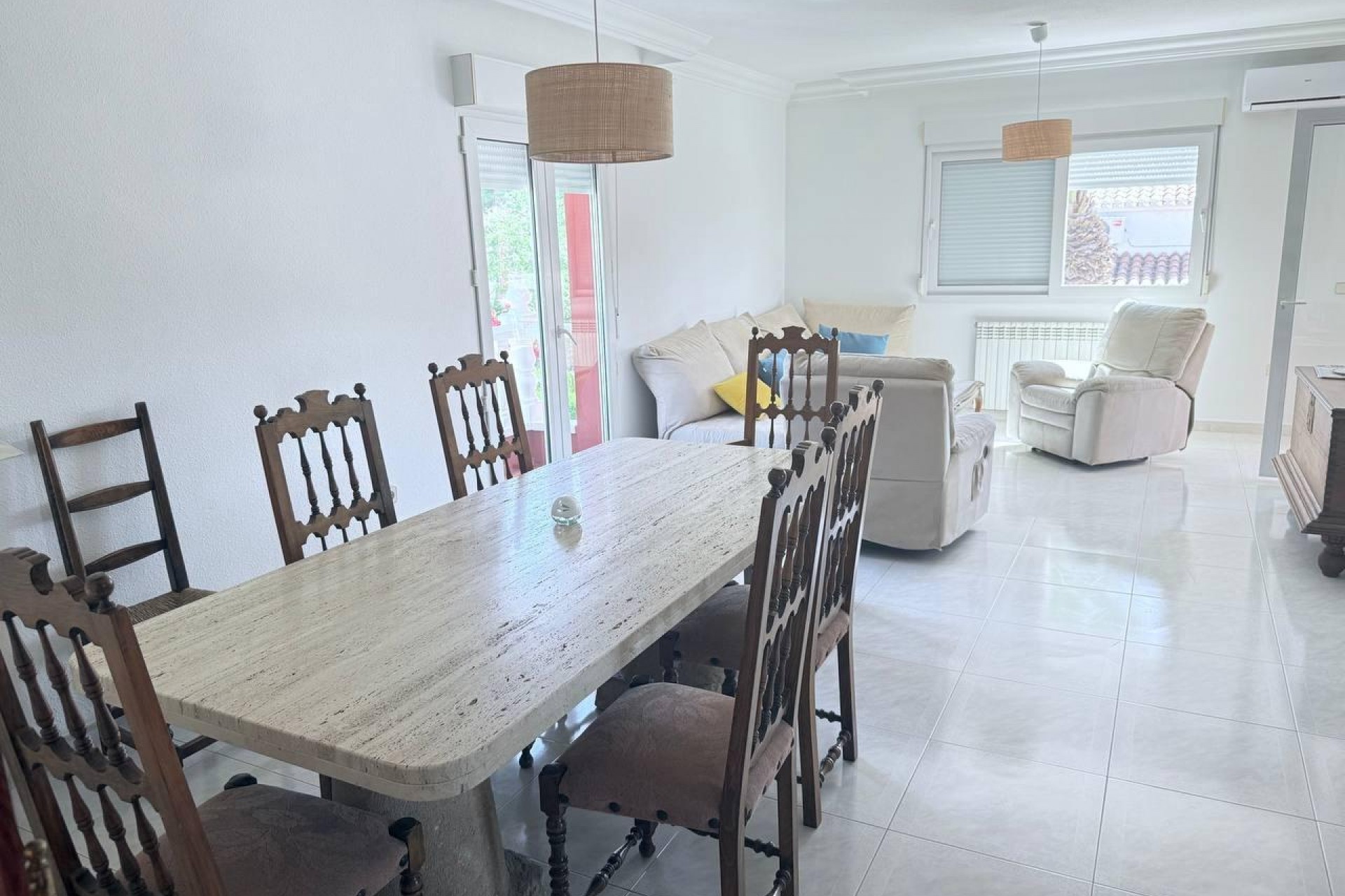 Resale - Villa -
Campoamor