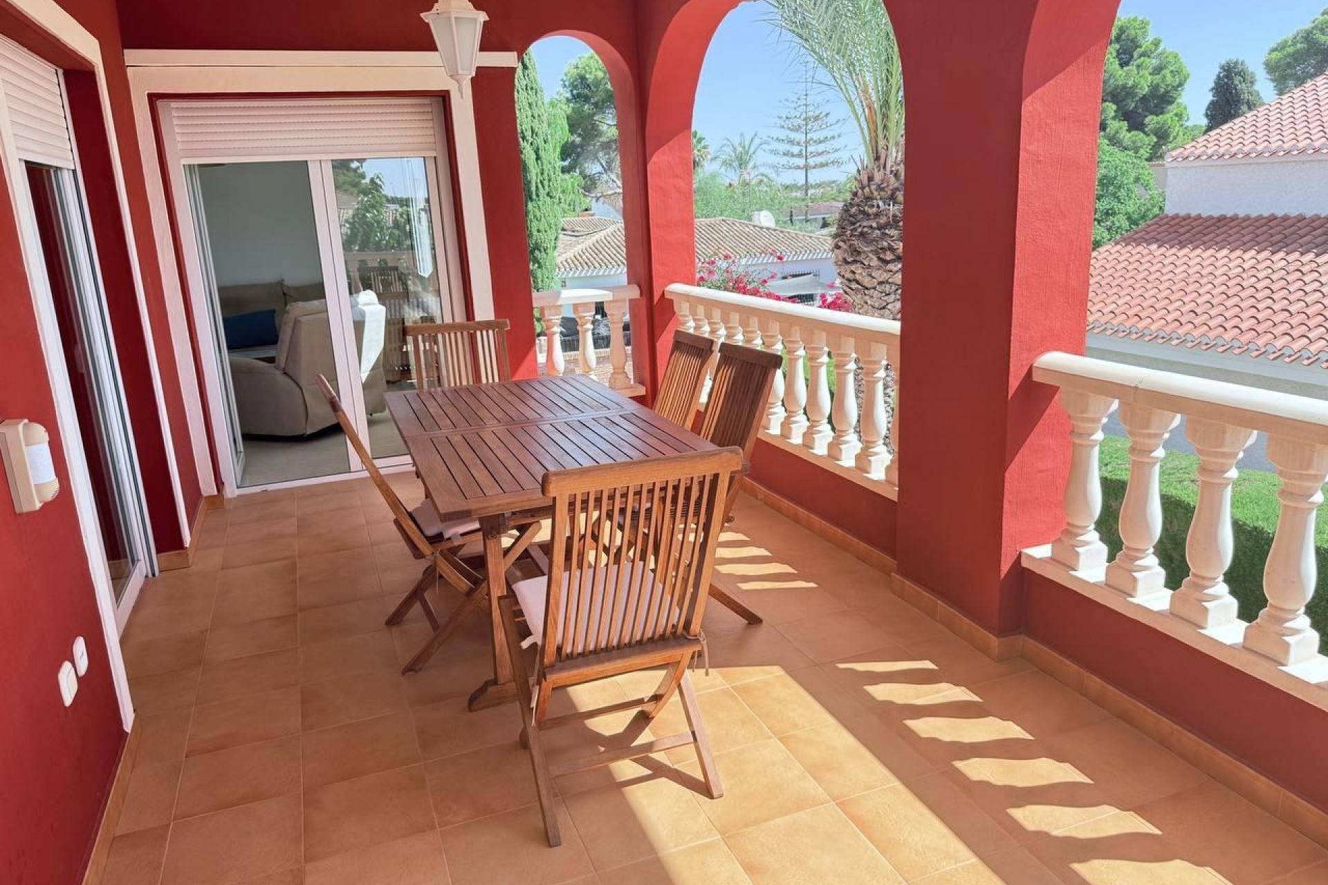 Resale - Villa -
Campoamor