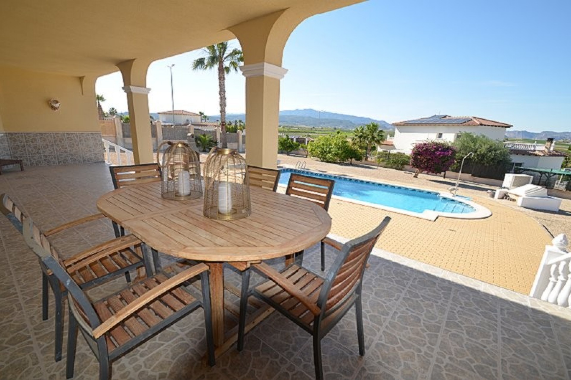 Resale - Villa -
Campos del Río - Inland