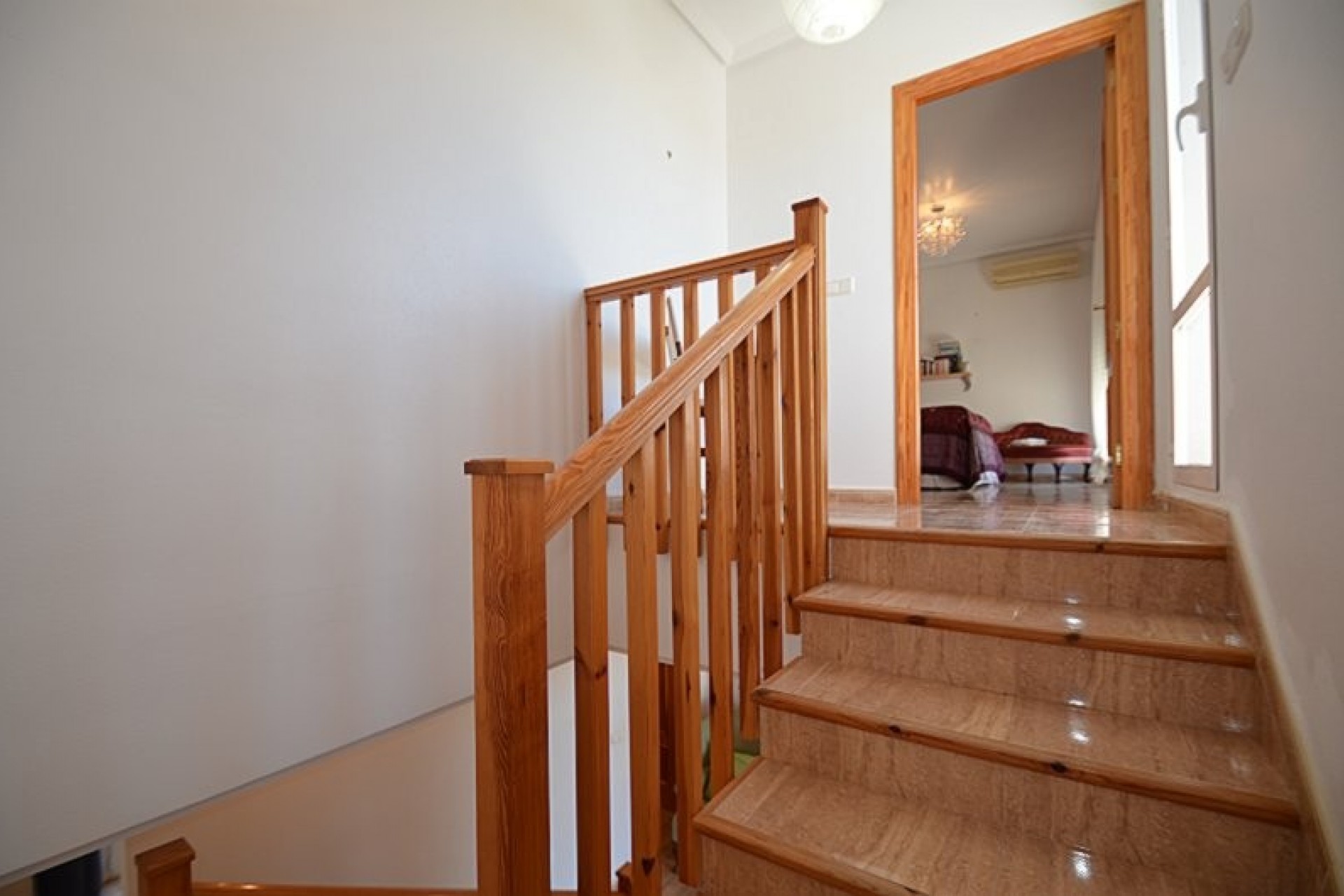 Resale - Villa -
Campos del Río - Inland