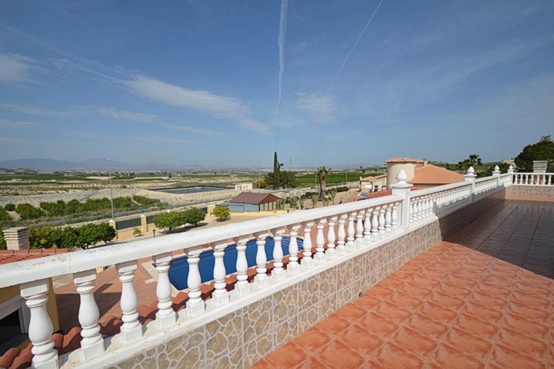 Resale - Villa -
Campos del Río - Inland