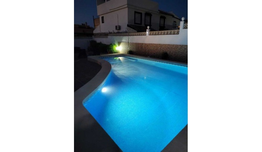 Resale - Villa -
Camposol - Fortuna