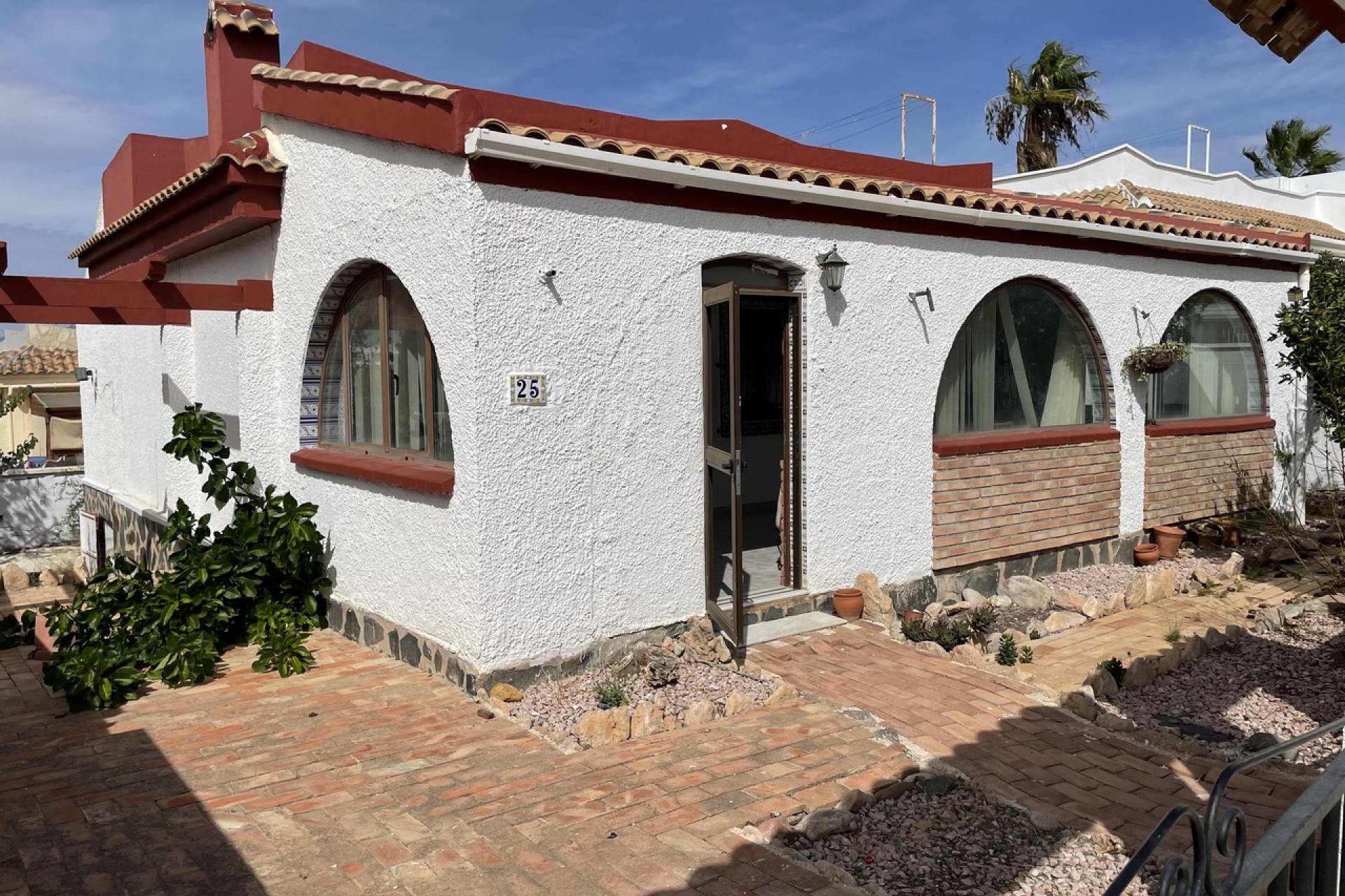 Resale - Villa -
Camposol - Inland