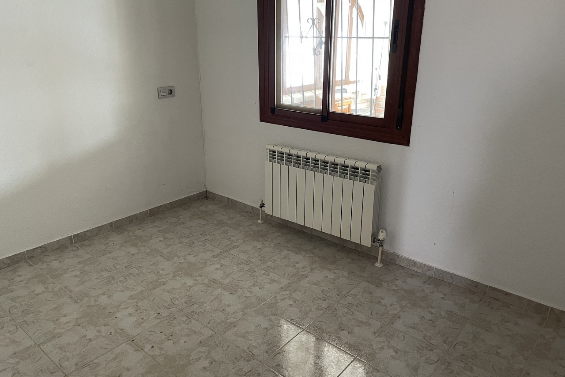 Resale - Villa -
Camposol - Inland