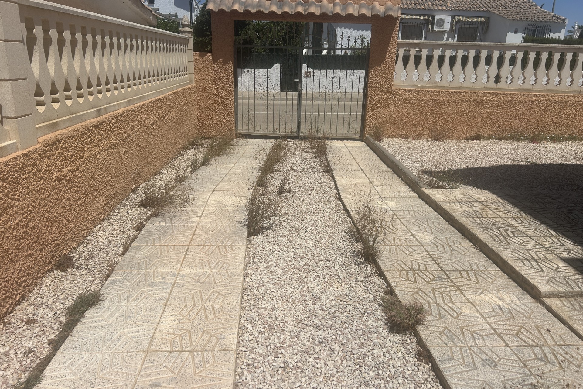 Resale - Villa -
Camposol - Inland