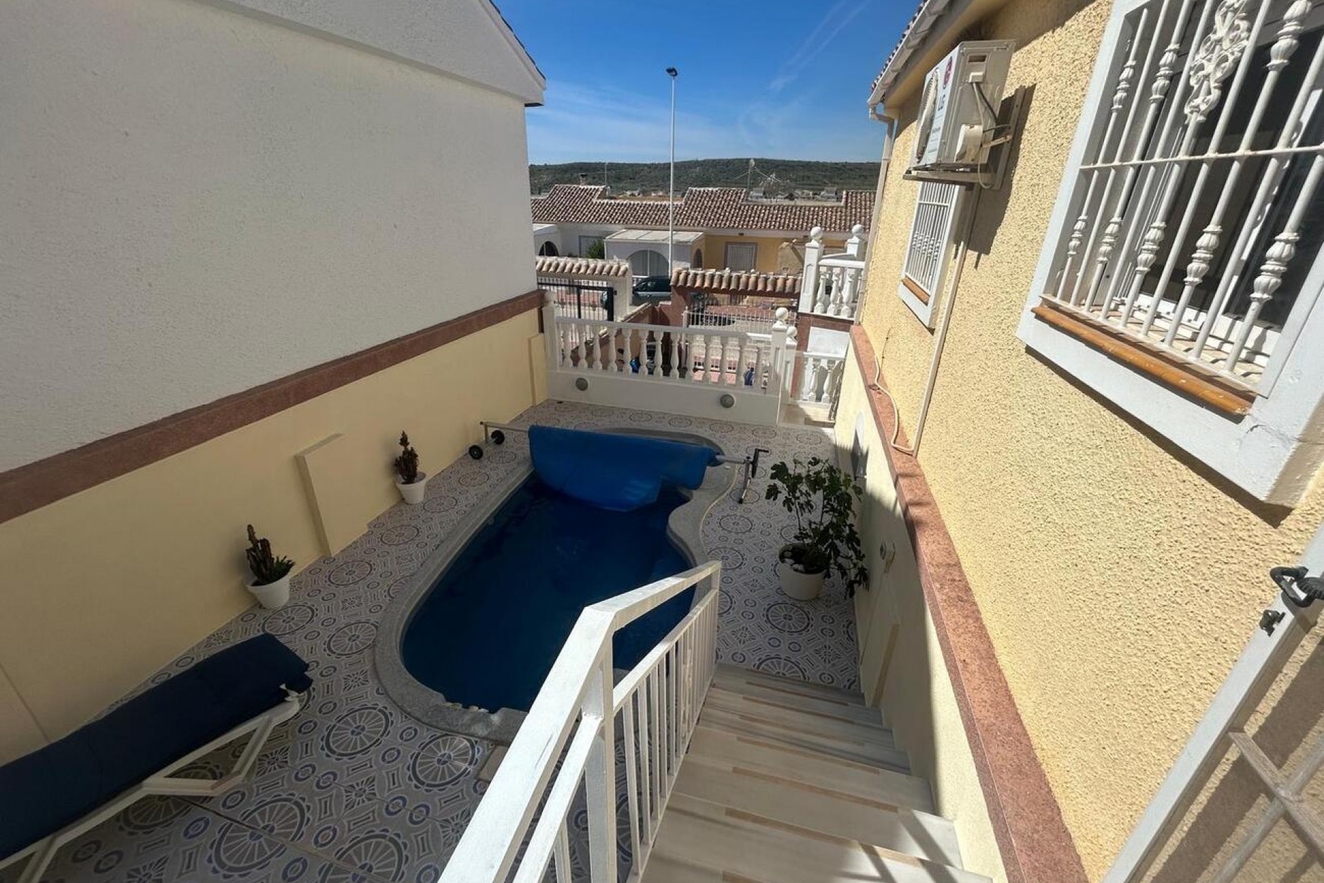 Resale - Villa -
Camposol - Sector D