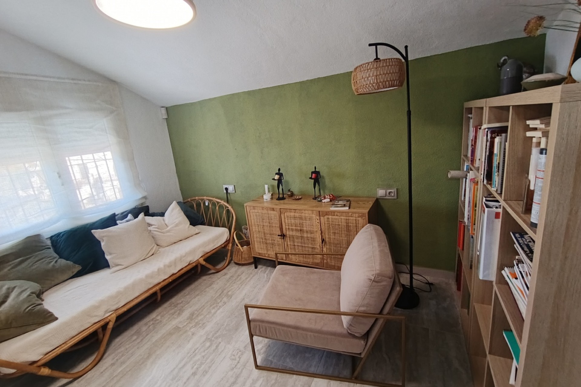 Resale - Villa -
Canadas De San Pedro - Inland