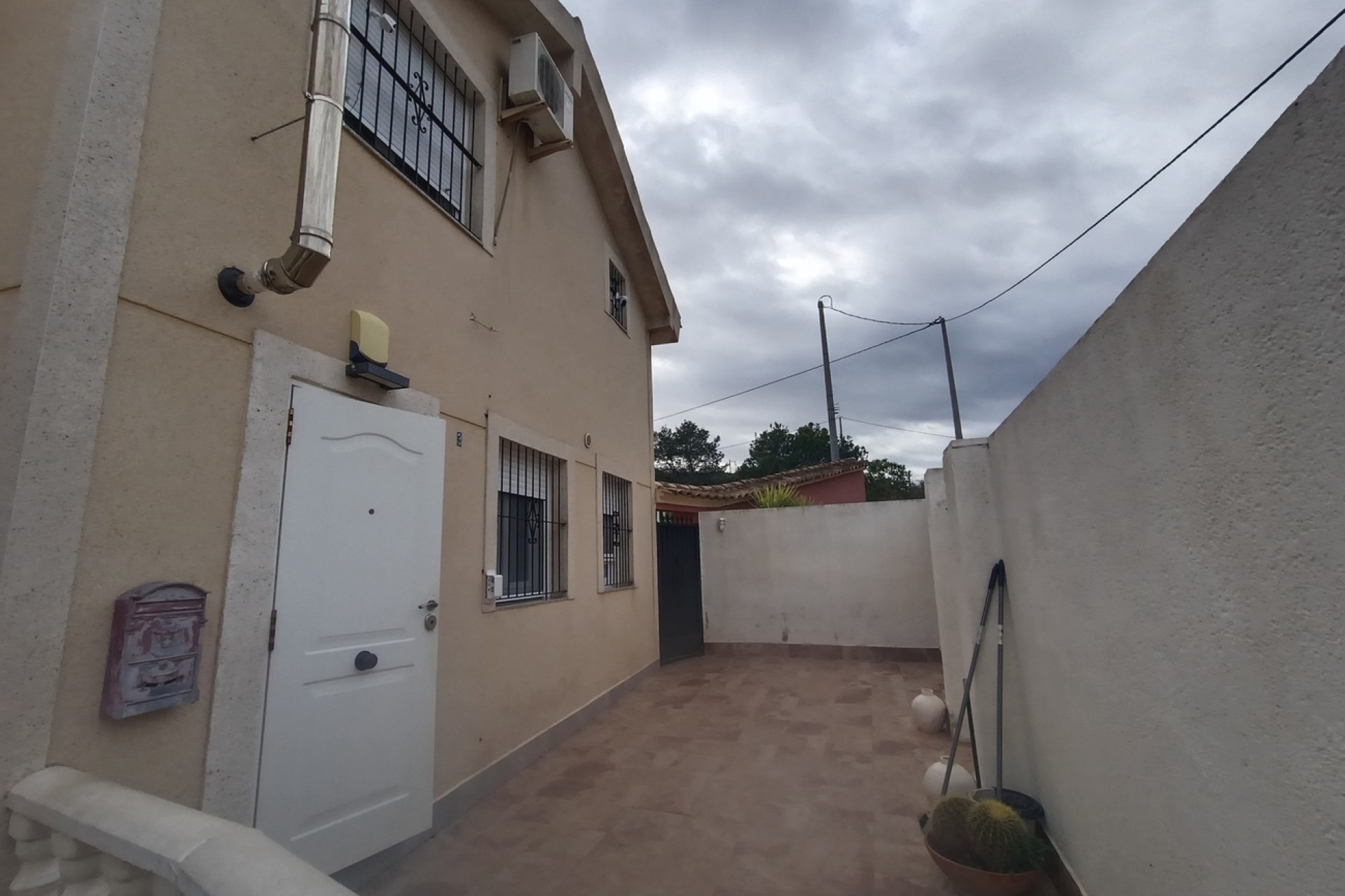 Resale - Villa -
Canadas De San Pedro - Inland