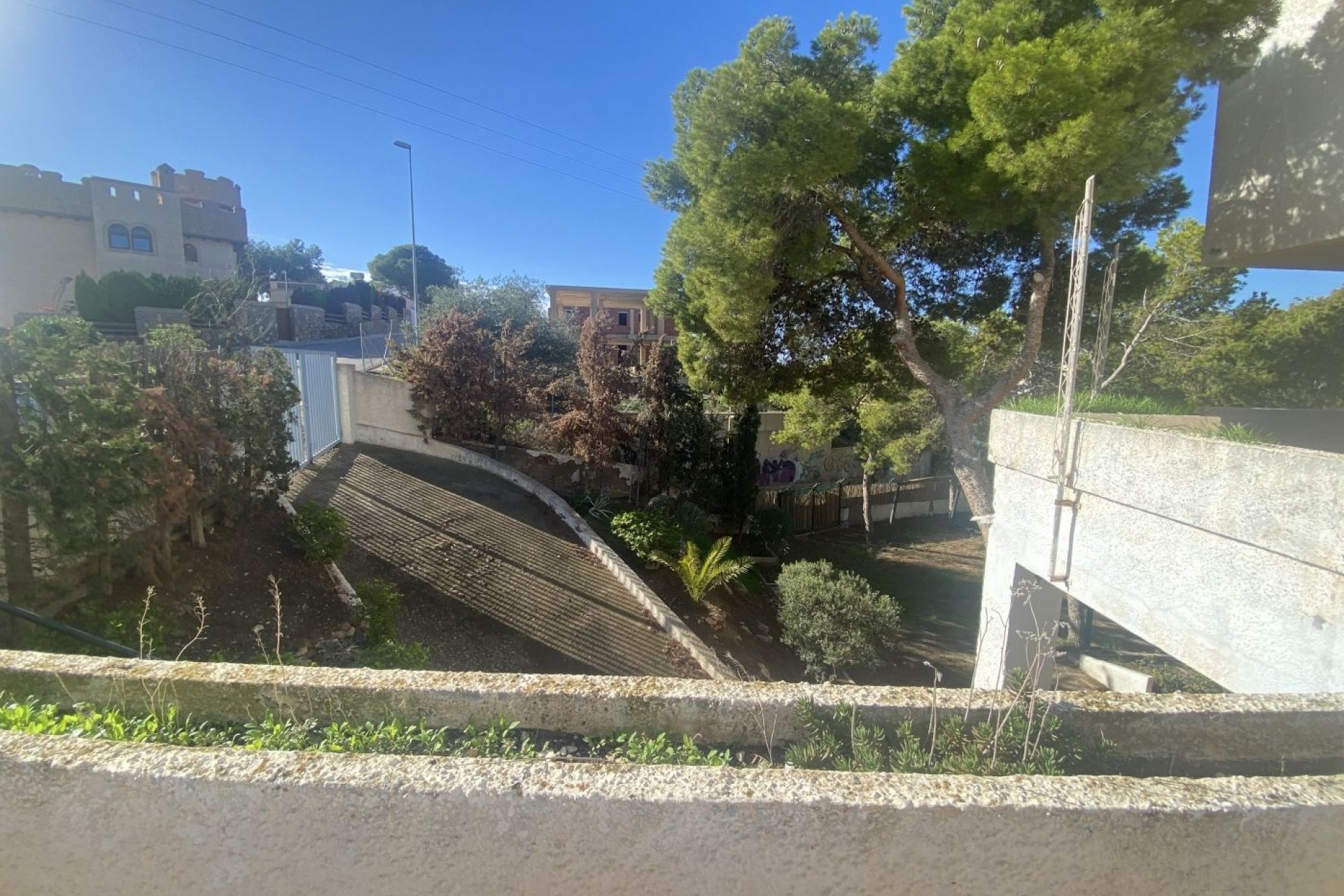 Resale - Villa -
Cartagena - Isla Plana