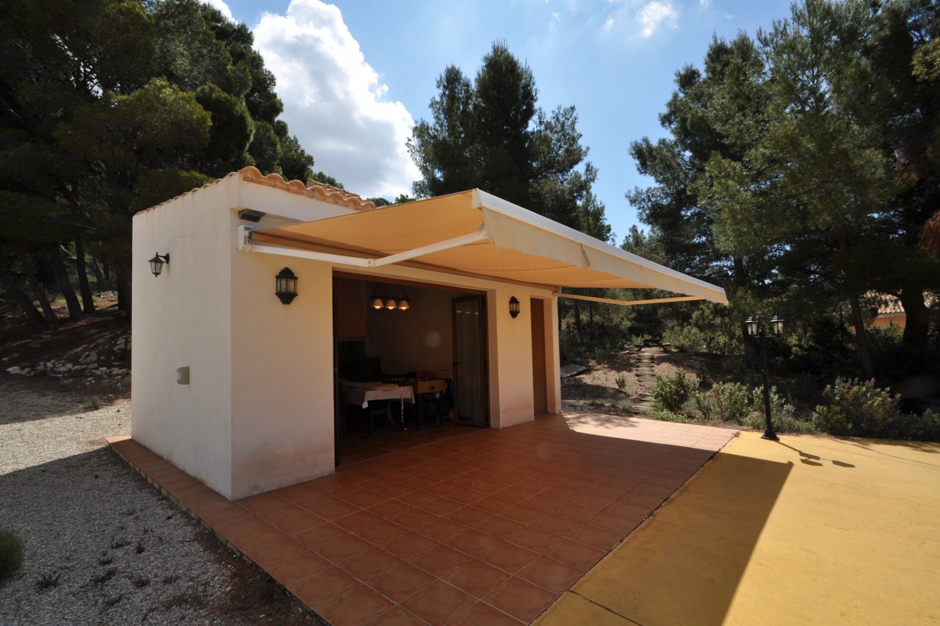 Resale - Villa -
Castalla - Inland