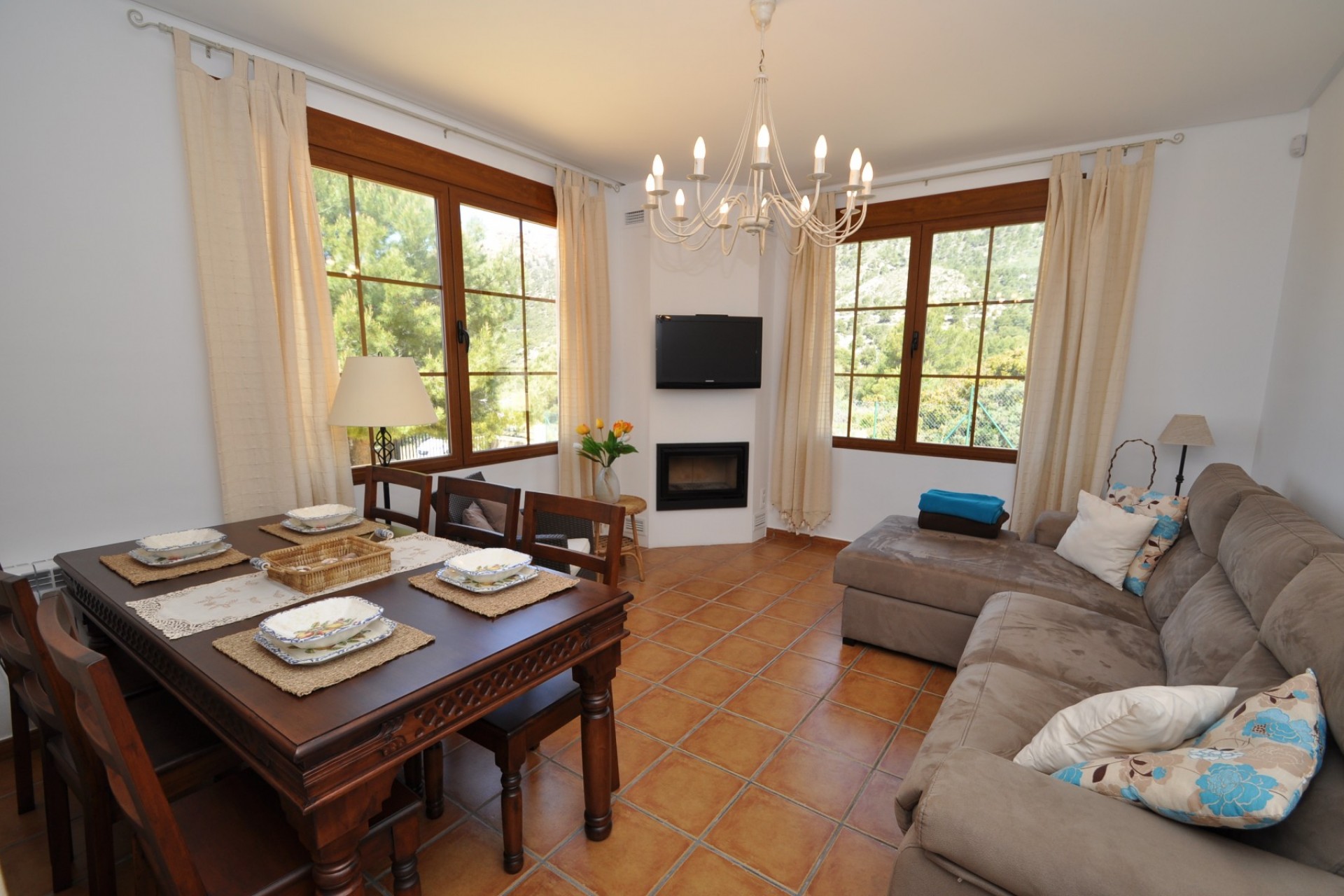Resale - Villa -
Castalla - Inland