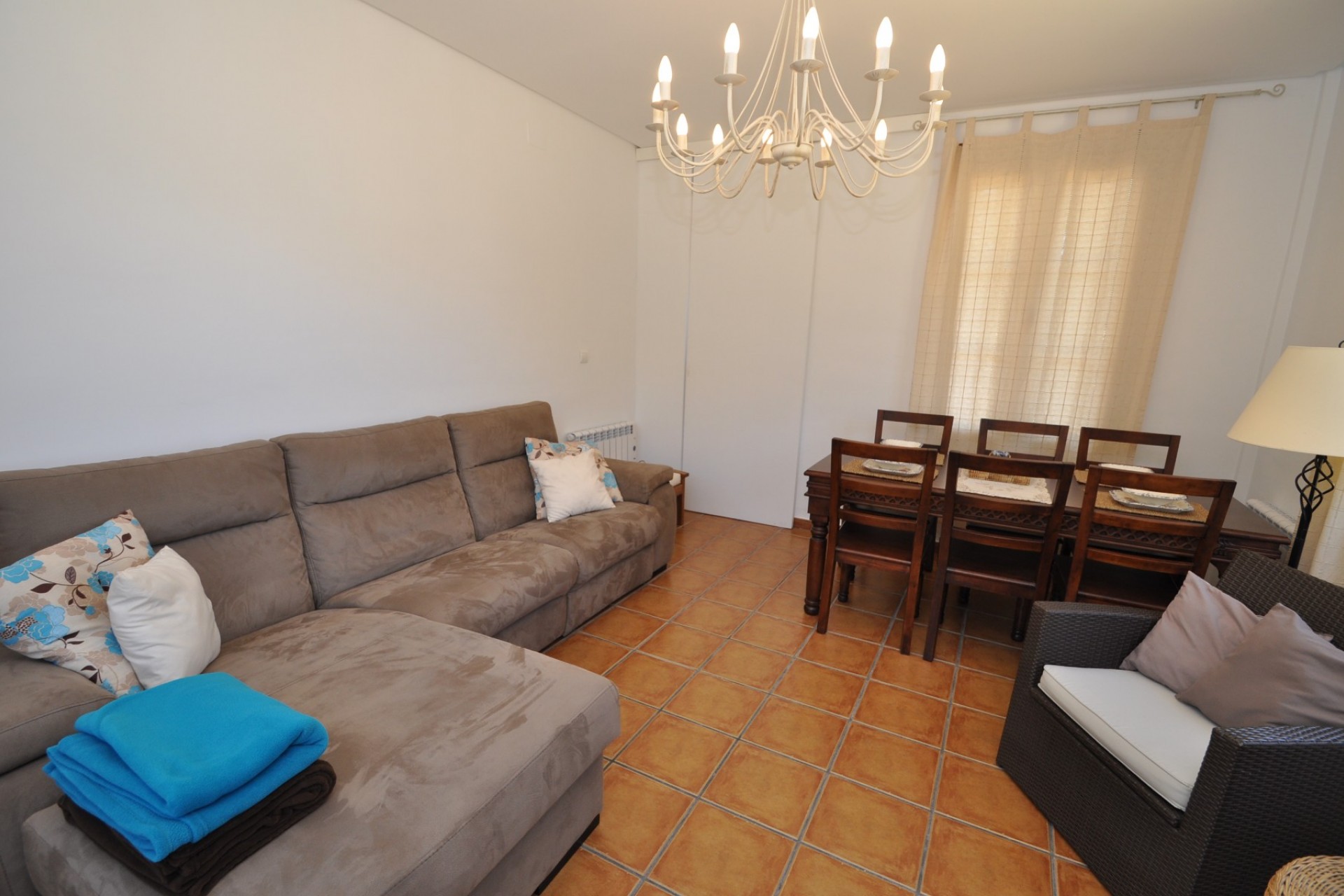 Resale - Villa -
Castalla - Inland
