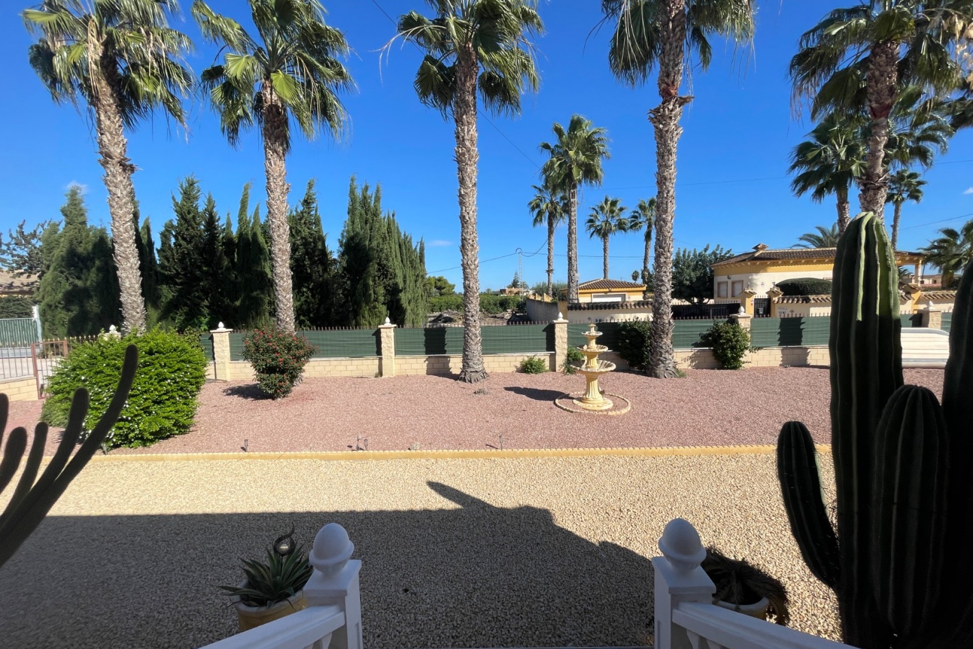 Resale - Villa -
Catral - Costa Blanca