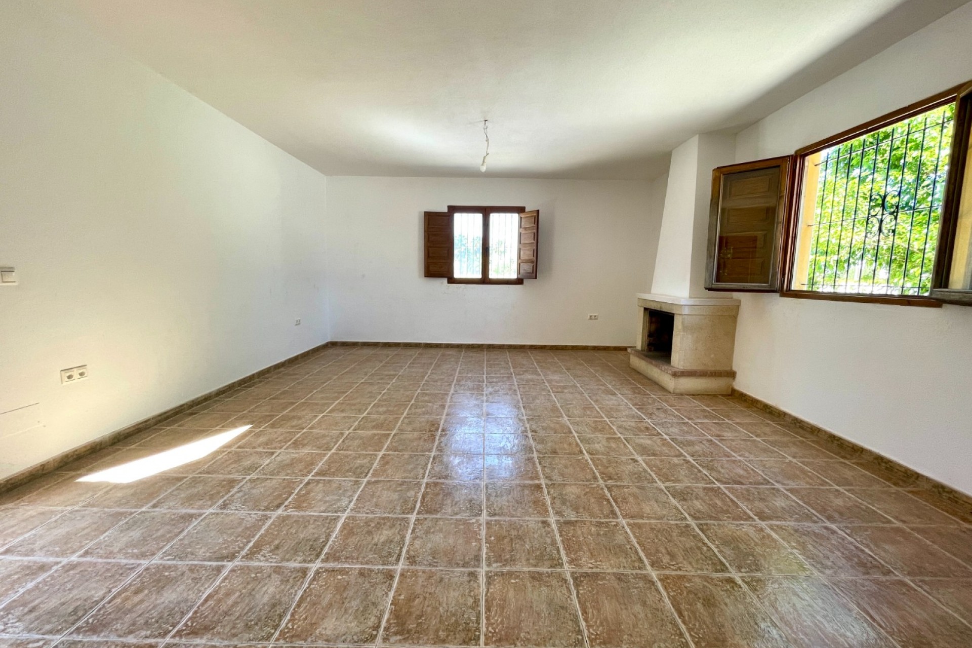Resale - Villa -
Catral - Costa Blanca