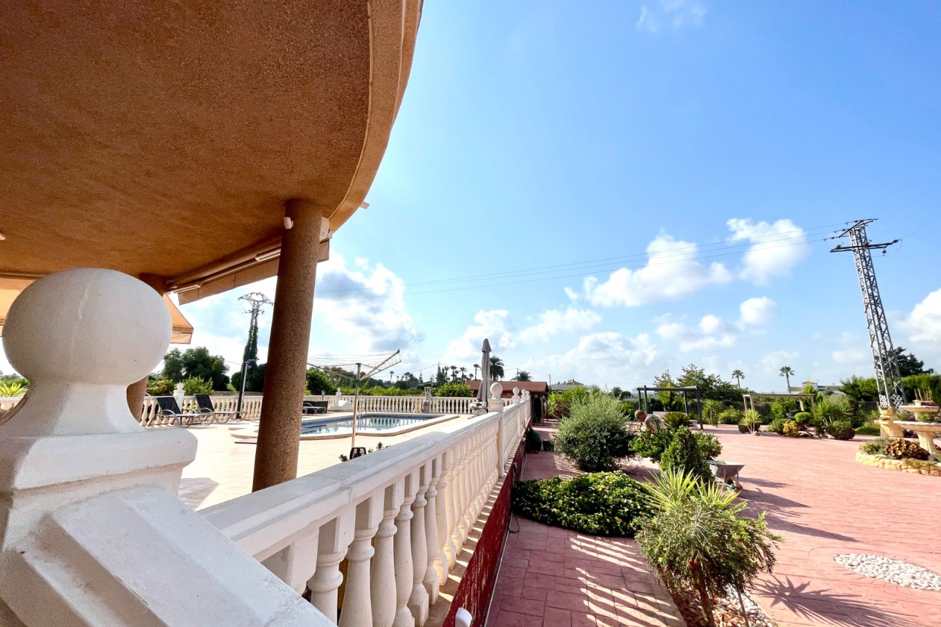 Resale - Villa -
Catral - Costa Blanca
