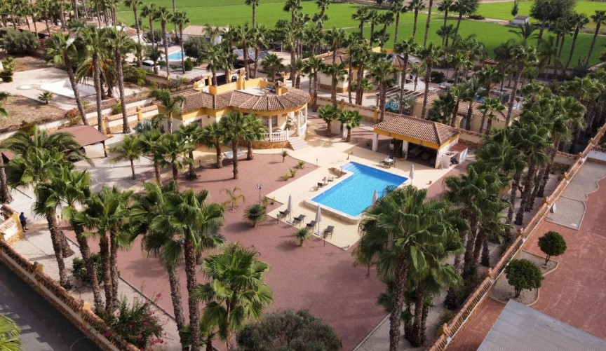 Resale - Villa -
Catral - Costa Blanca