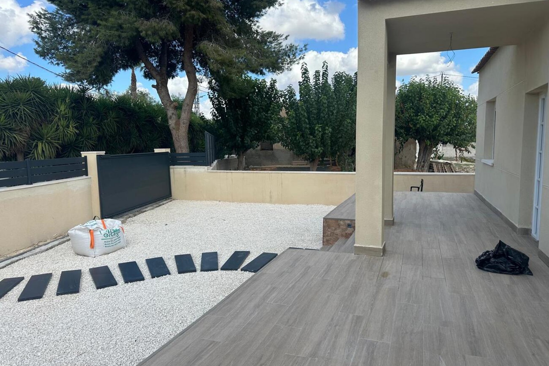 Resale - Villa -
Catral - Costa Blanca