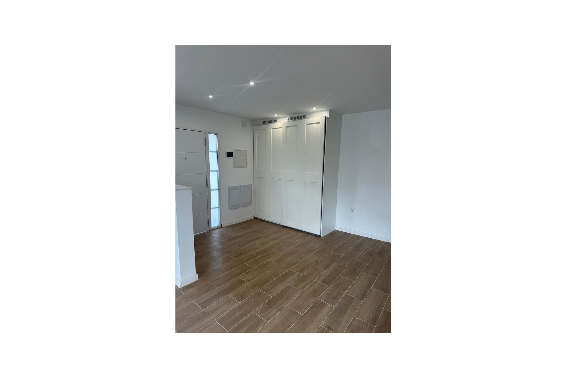 Resale - Villa -
Catral - Costa Blanca