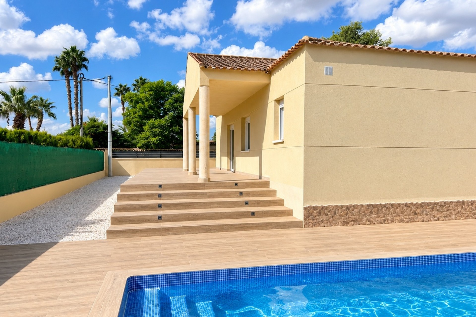 Resale - Villa -
Catral - Costa Blanca