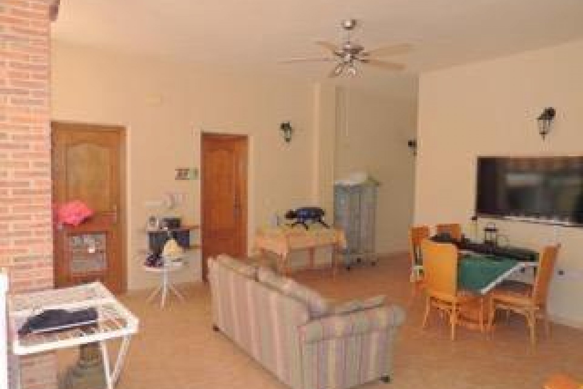 Resale - Villa -
Catral