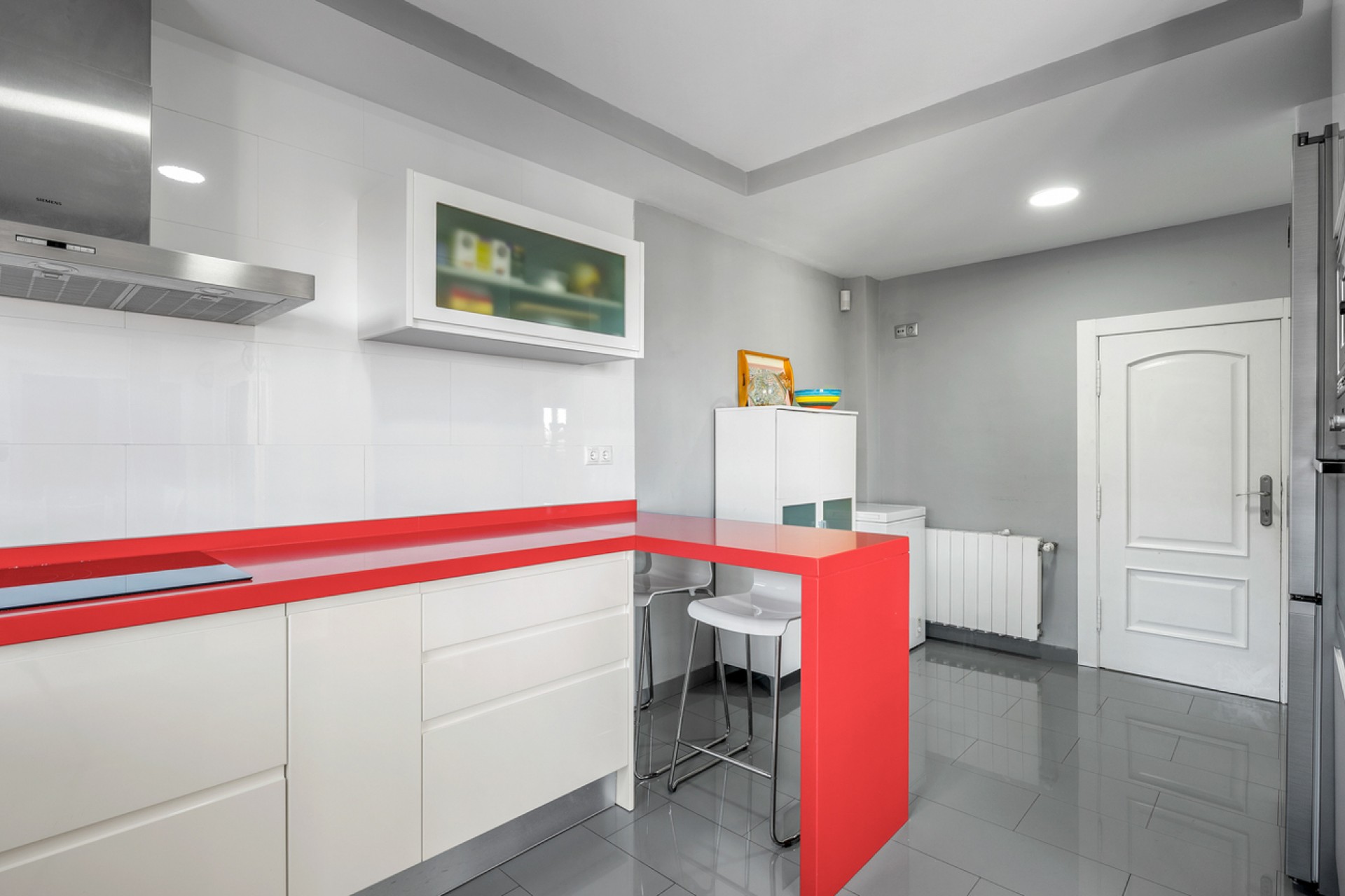 Resale - Villa -
Ciudad De Las Comunicaciones - Costa Blanca