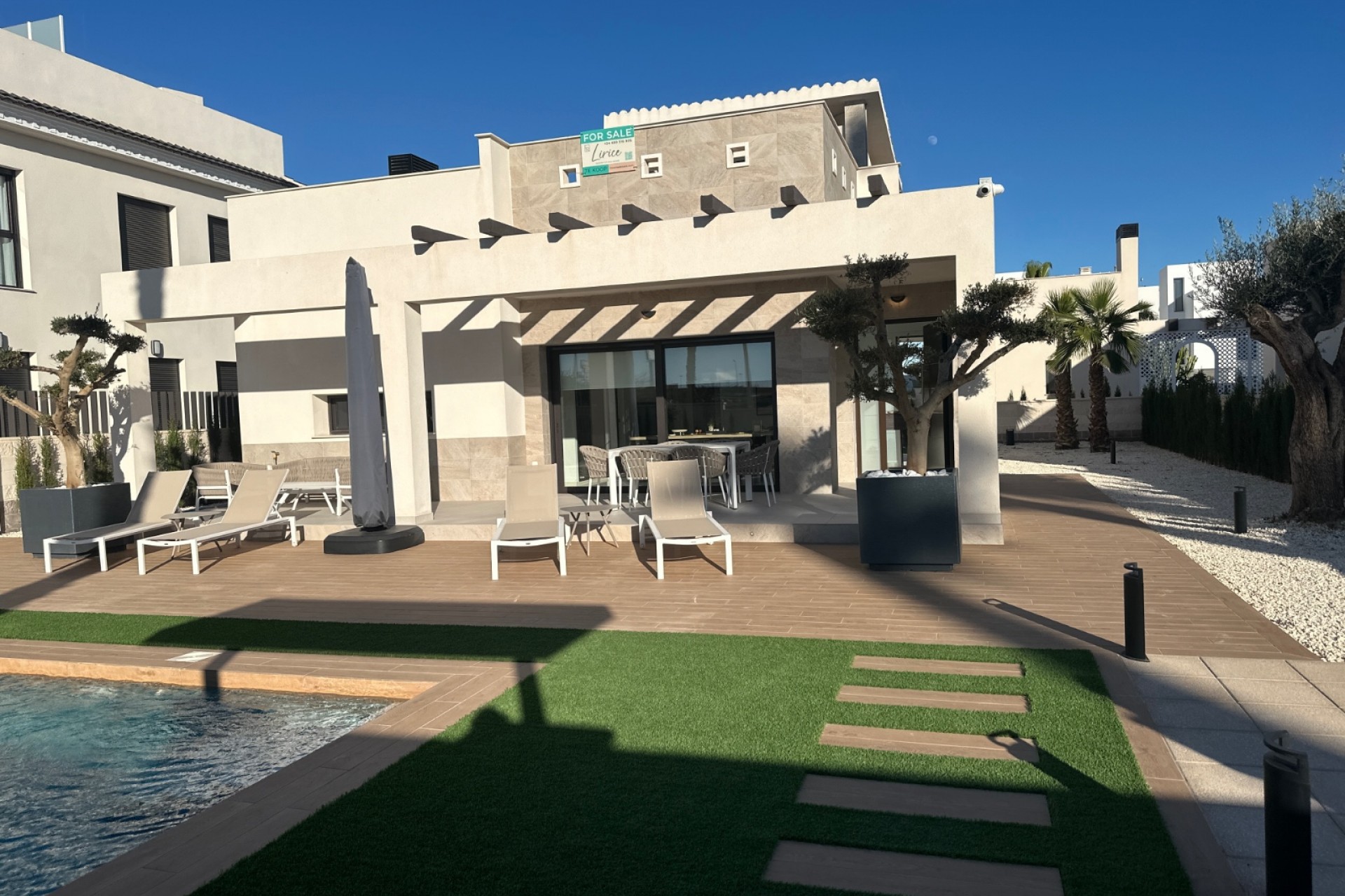 Resale - Villa -
Ciudad Quesada - Costa Blanca