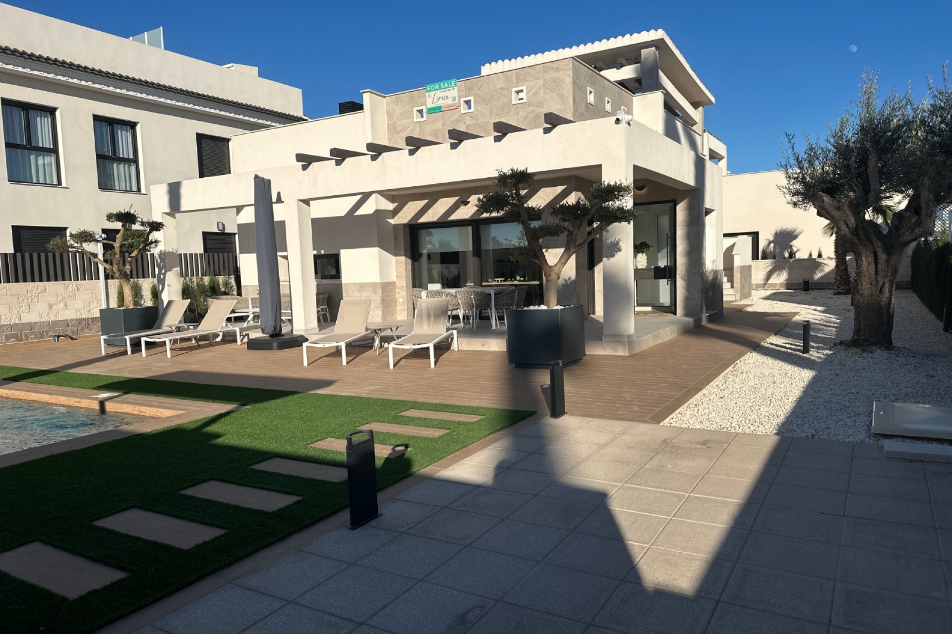 Resale - Villa -
Ciudad Quesada - Costa Blanca