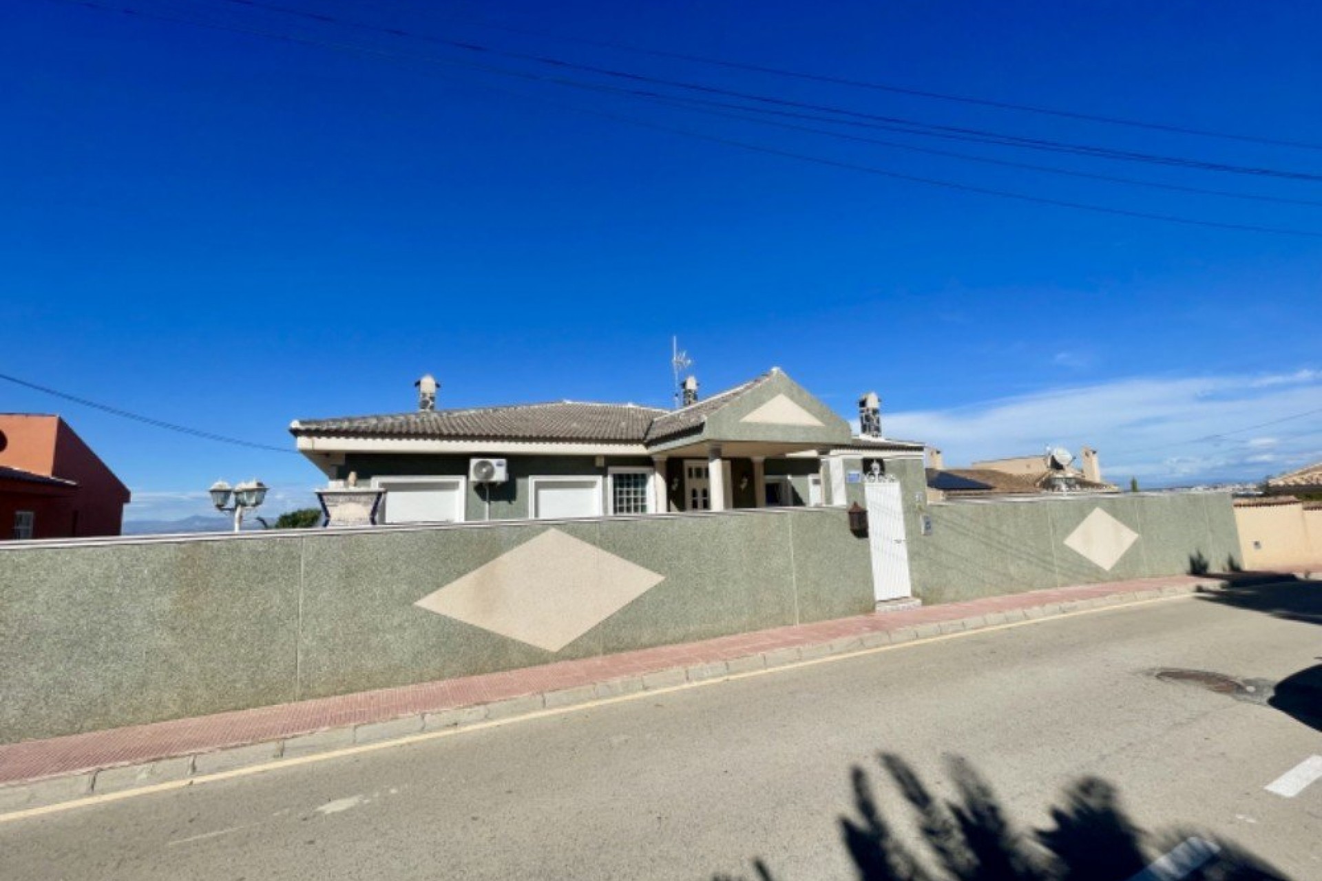 Resale - Villa -
Ciudad Quesada - Costa Blanca