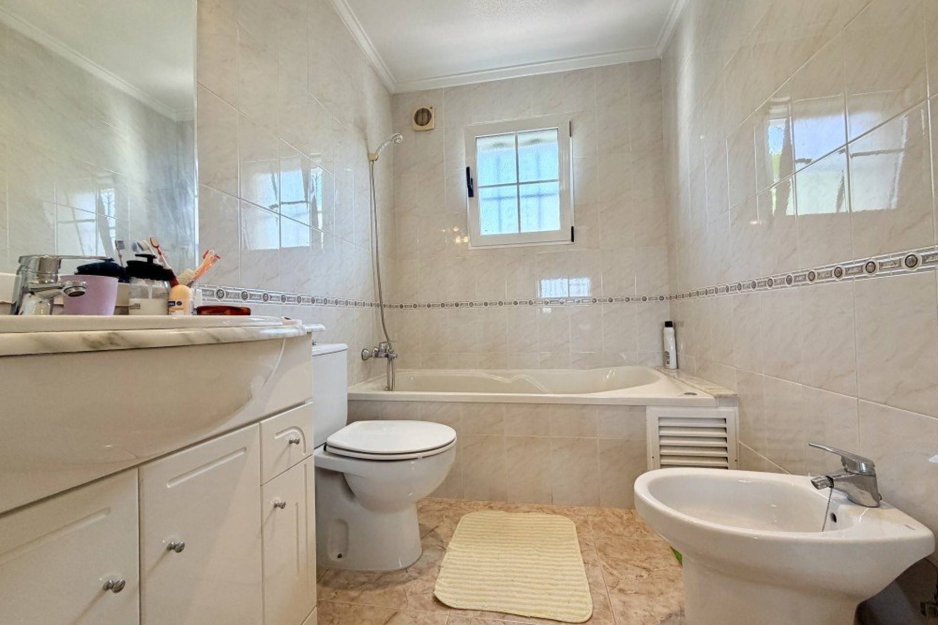 Resale - Villa -
Ciudad Quesada - Costa Blanca