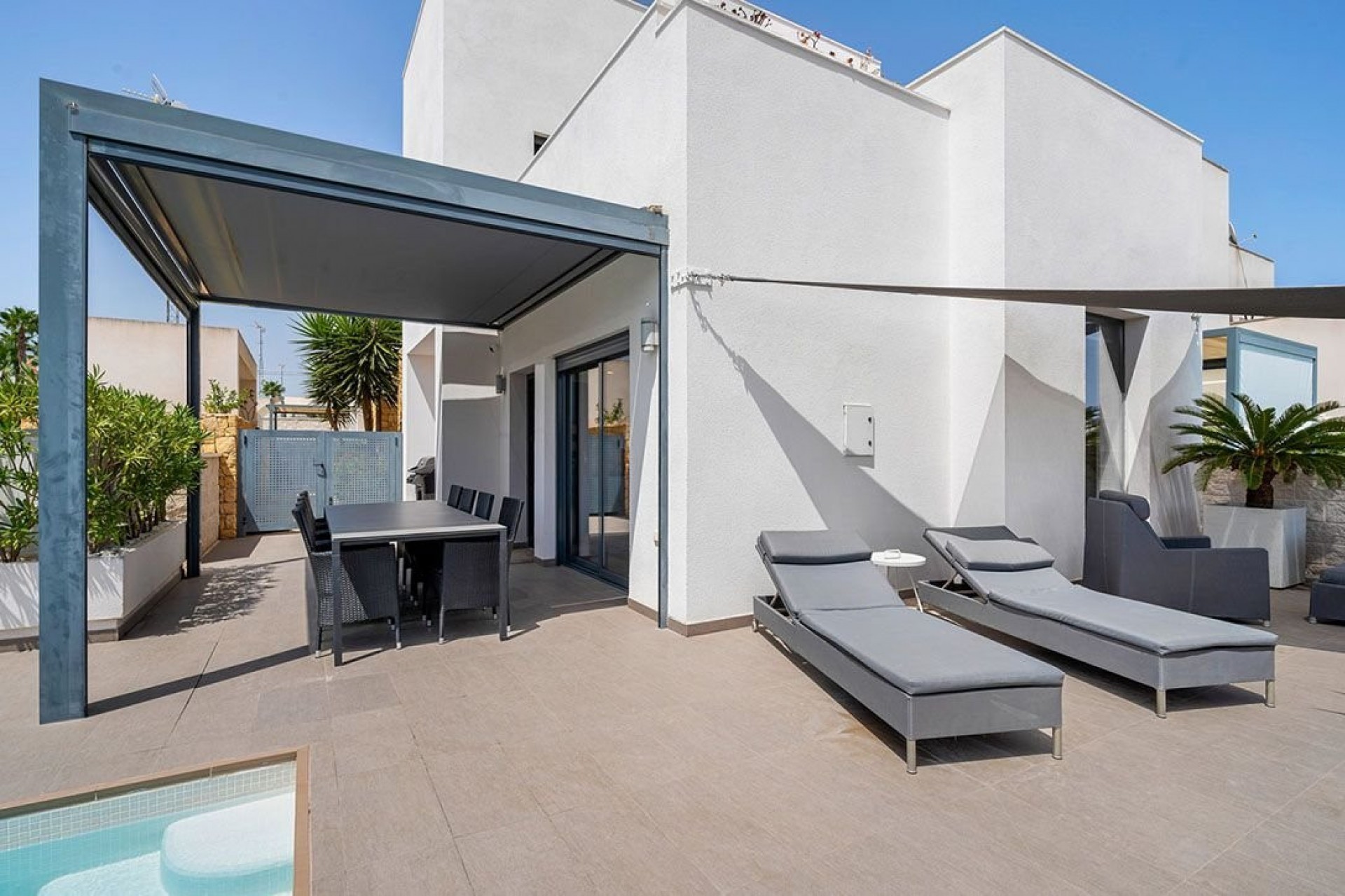 Resale - Villa -
Ciudad Quesada - Costa Blanca
