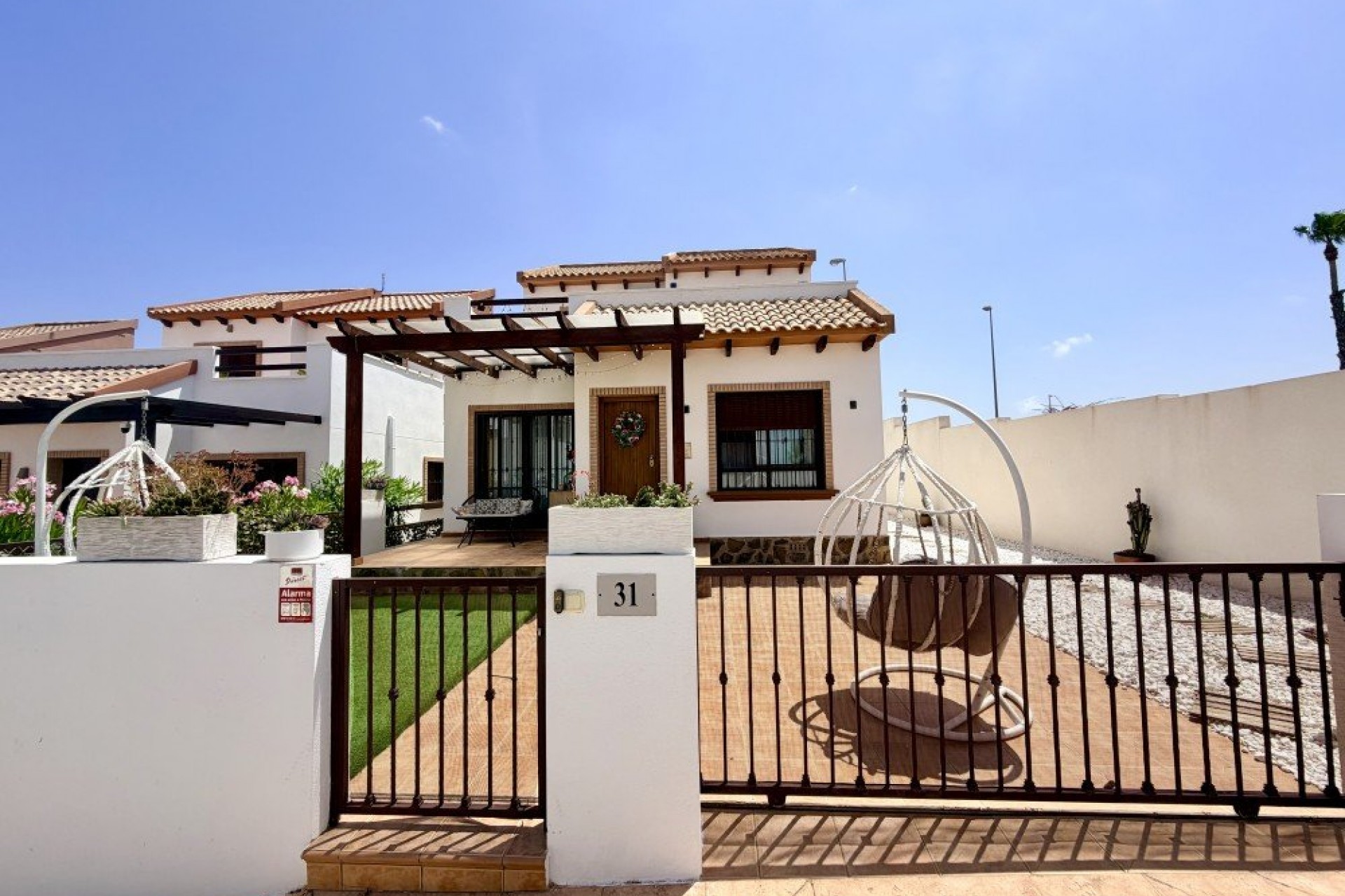 Resale - Villa -
Ciudad Quesada - Costa Blanca