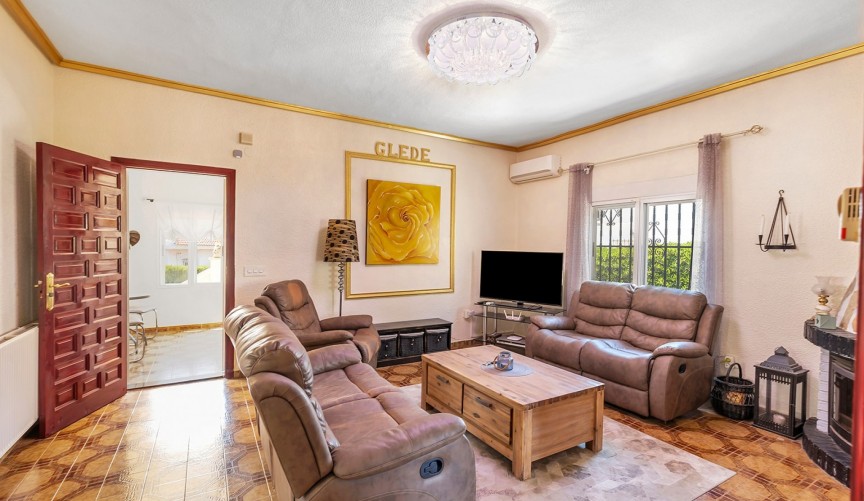 Resale - Villa -
Ciudad Quesada - Costa Blanca