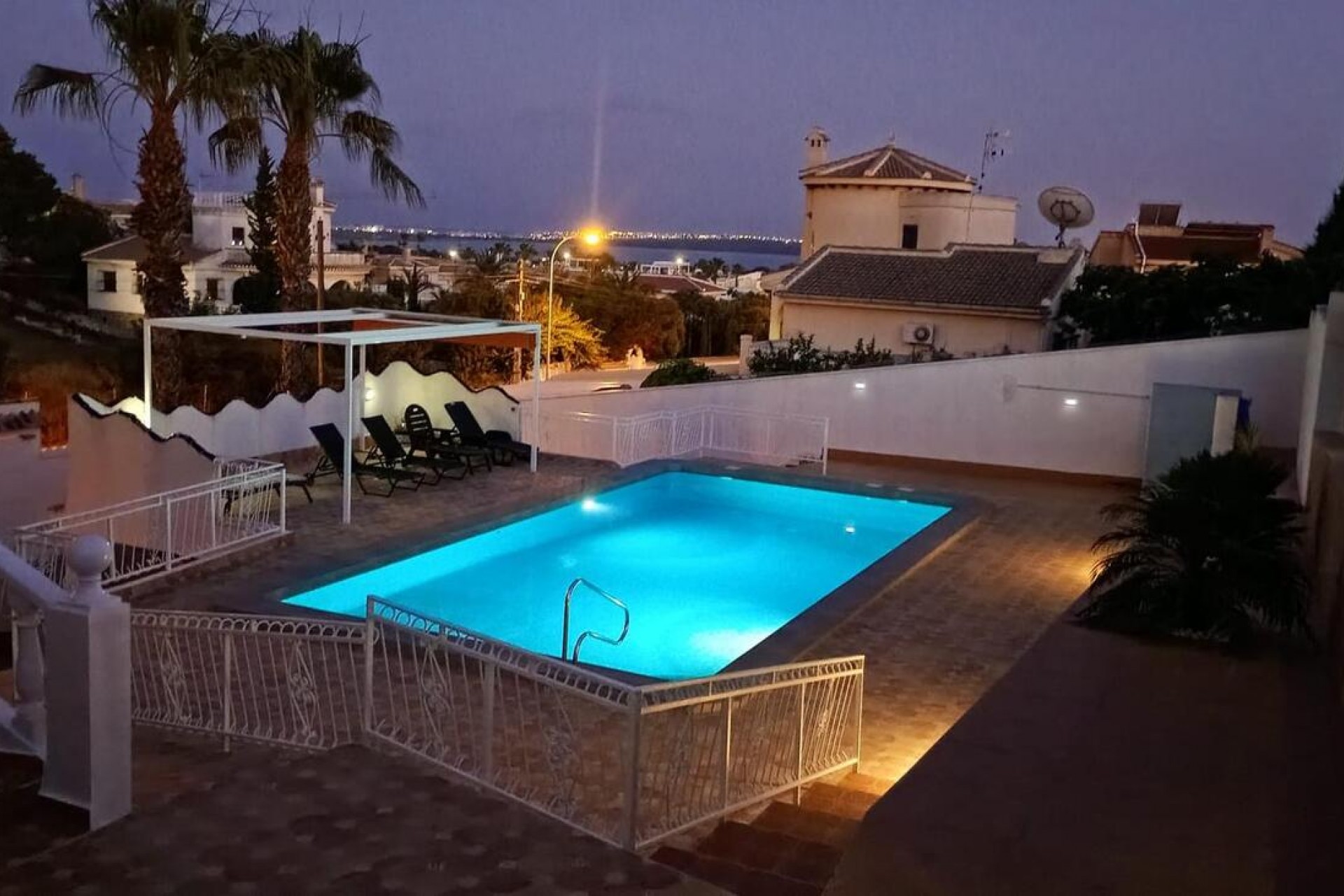 Resale - Villa -
Ciudad Quesada - Costa Blanca