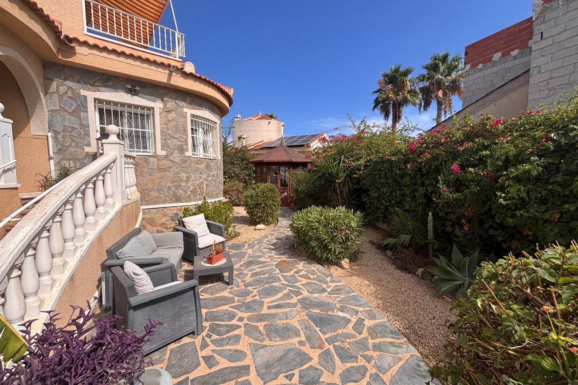 Resale - Villa -
Ciudad Quesada - Costa Blanca